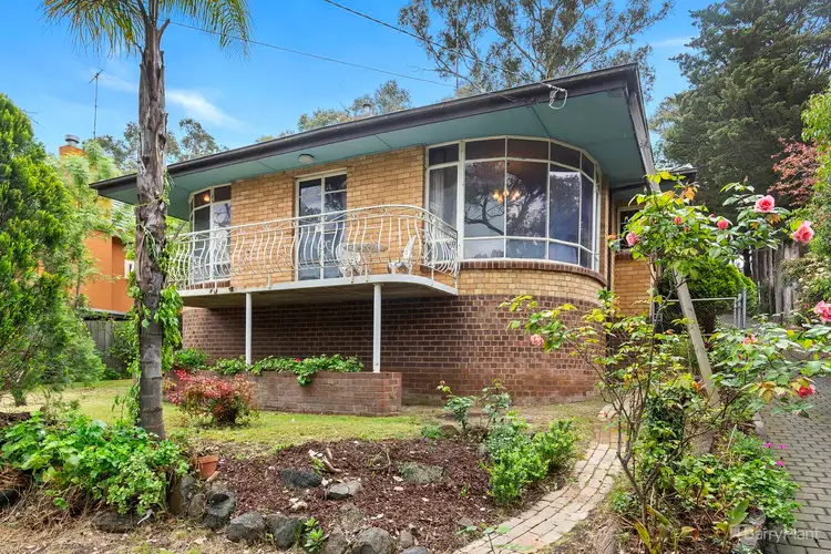 1518 Main Road, Research VIC 3095