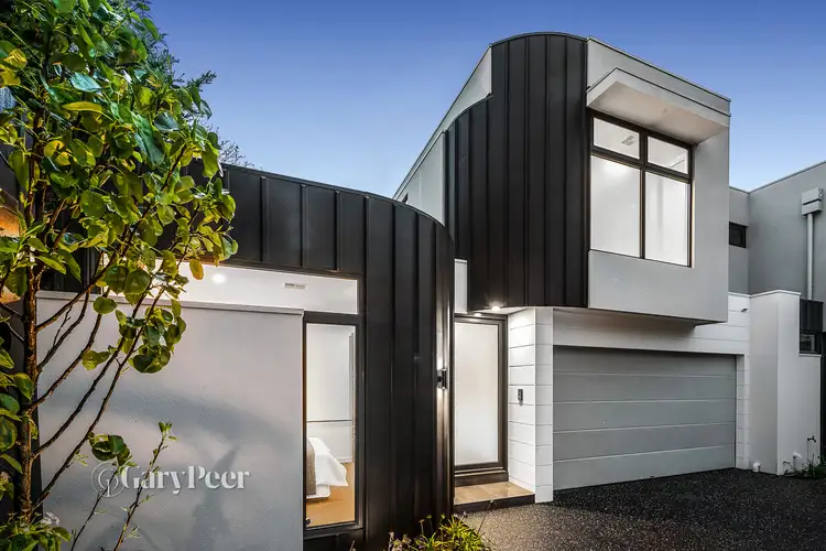 2/29 Dunoon Court, Brighton East VIC 3187