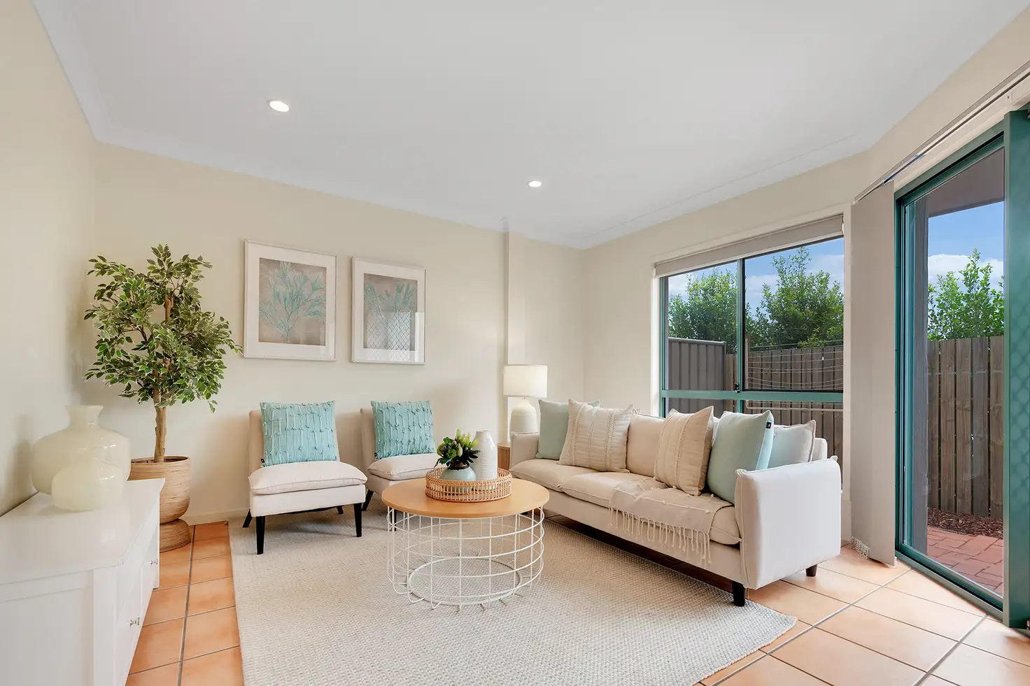 Main view of Homely townhouse listing, 2/33 Eldon Street, Indooroopilly QLD 4068