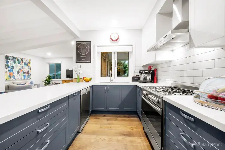 Fourth view of Homely house listing, 5 Daisy Court, Box Hill North VIC 3129