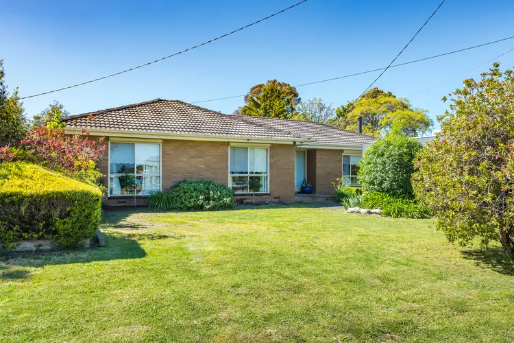 15 Racecourse Road, Riddells Creek VIC 3431