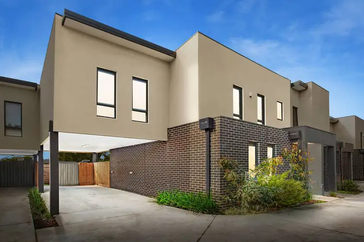 Main view of Homely townhouse listing, 4/17 Albert Avenue, Boronia VIC 3155