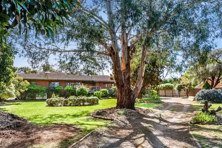 44 Moorooduc Highway, Frankston South VIC 3199