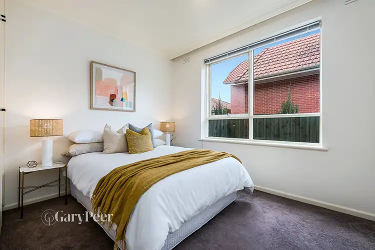 Fifth view of Homely apartment listing, 2/5 Duke Street, Caulfield South VIC 3162