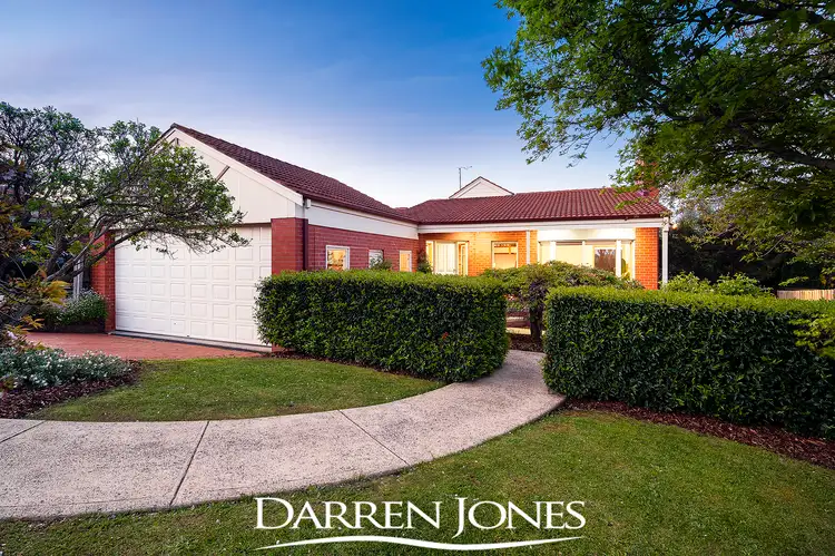 24 Natasha Close, St Helena VIC 3088