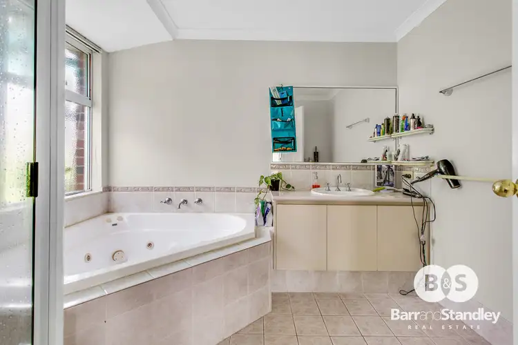 Seventh view of Homely house listing, 10 Christchurch Place, College Grove WA 6230