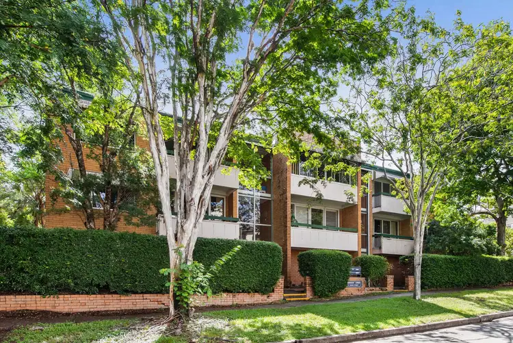 Second view of Homely unit listing, 3/11 Munro Street, St Lucia QLD 4067