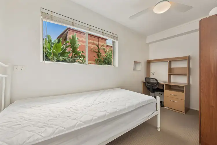 Third view of Homely unit listing, 3/11 Munro Street, St Lucia QLD 4067