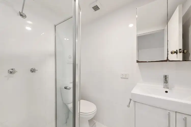 Fourth view of Homely unit listing, 3/11 Munro Street, St Lucia QLD 4067