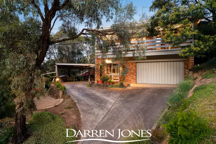 9 Delfin Crescent, Greensborough VIC 3088