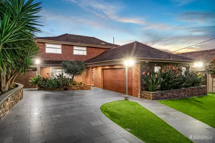 25 Fairbank Crescent, Templestowe Lower VIC 3107