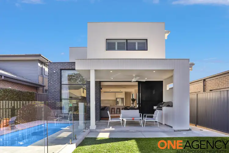 12 Mimosa Street, Gregory Hills NSW 2557