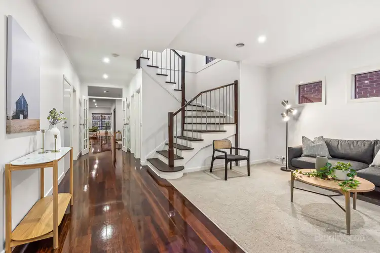 Sixth view of Homely house listing, 2 Cresta Court, Berwick VIC 3806