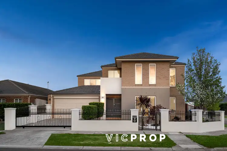19 Cloudy Crescent, Point Cook VIC 3030