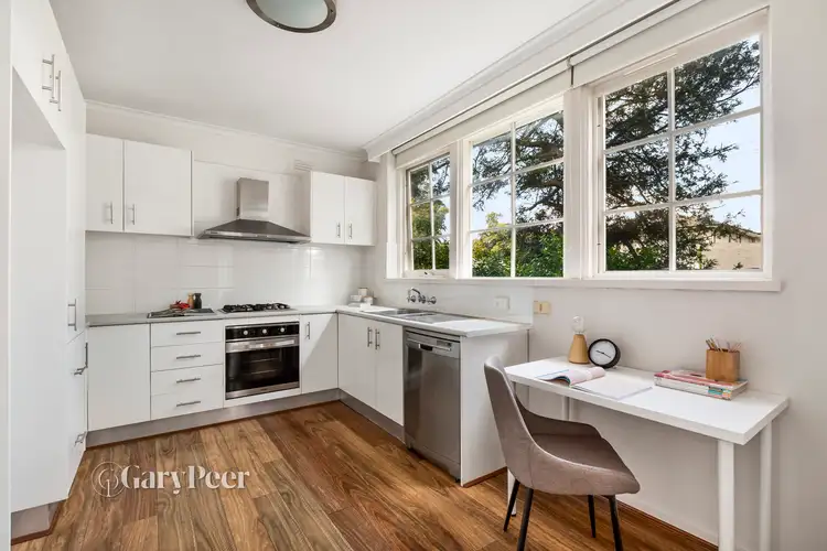 Fourth view of Homely apartment listing, 2/213 Alma Road, St Kilda East VIC 3183
