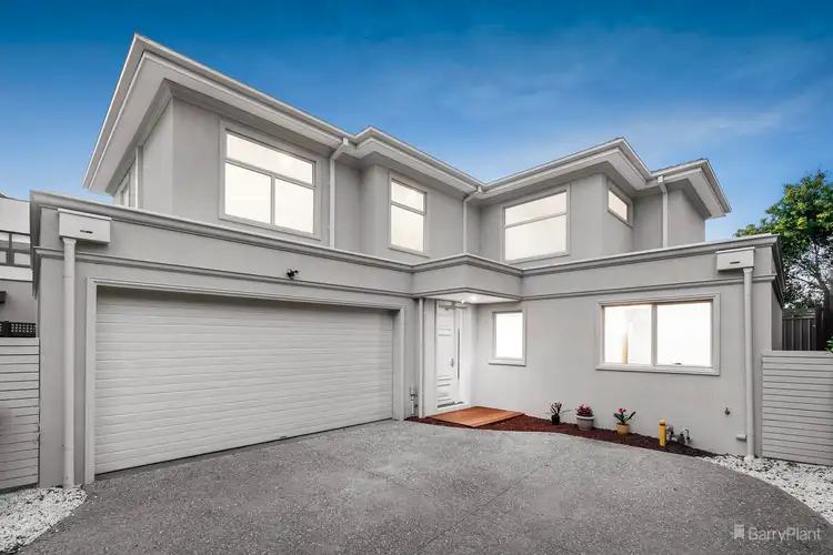 2/29 Warringal Street, Bulleen VIC 3105