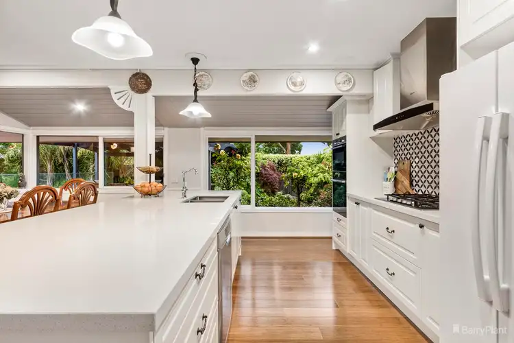 Fourth view of Homely house listing, 3 Keats Close, Templestowe VIC 3106