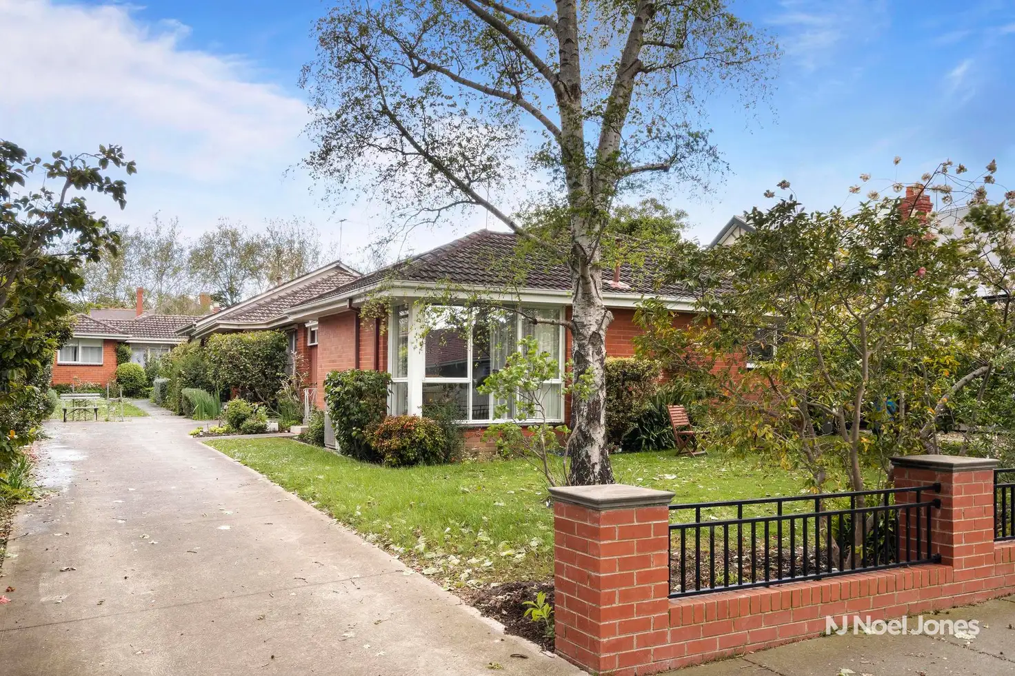 Main view of Homely unit listing, 2/28 Bryson Street, Canterbury VIC 3126