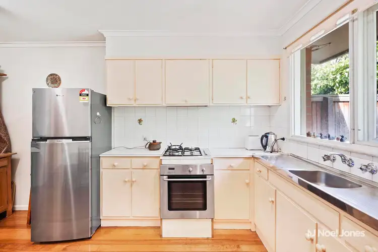 Sixth view of Homely unit listing, 2/28 Bryson Street, Canterbury VIC 3126