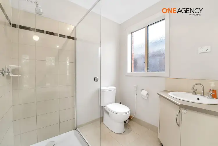 Fourth view of Homely house listing, 10 Fieldstone Place, Tarneit VIC 3029
