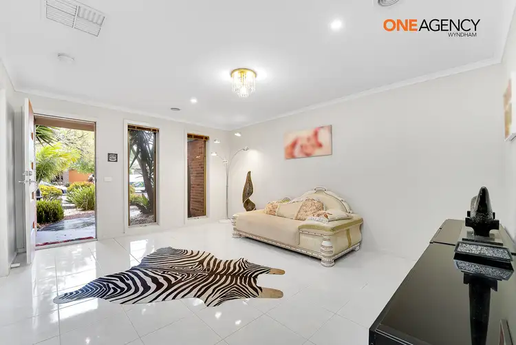 Fifth view of Homely house listing, 10 Fieldstone Place, Tarneit VIC 3029
