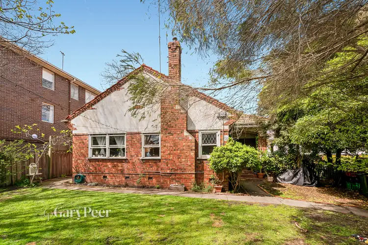 21 Westbury Grove, St Kilda East VIC 3183