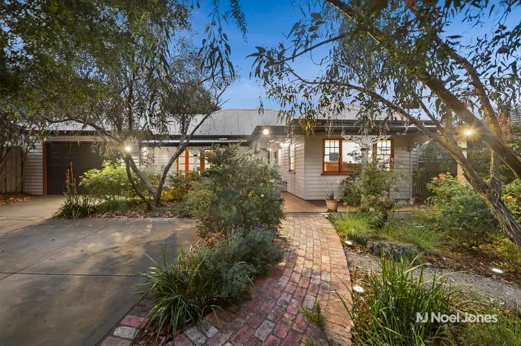 5 Larch Street, Blackburn VIC 3130