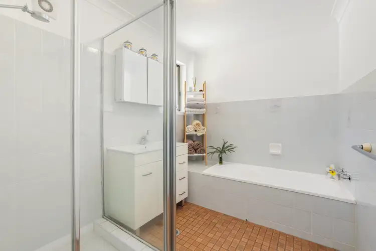 Sixth view of Homely apartment listing, 4/29 Lismore Avenue, Dee Why NSW 2099