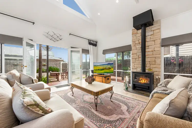 Fifth view of Homely villa listing, 4/179 Ocean Beach Road, Sorrento VIC 3943