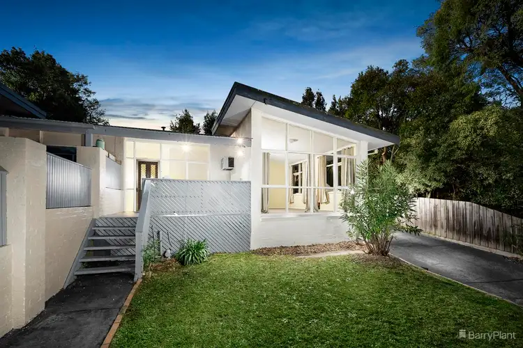 2/21 McGhee Avenue, Mitcham VIC 3132