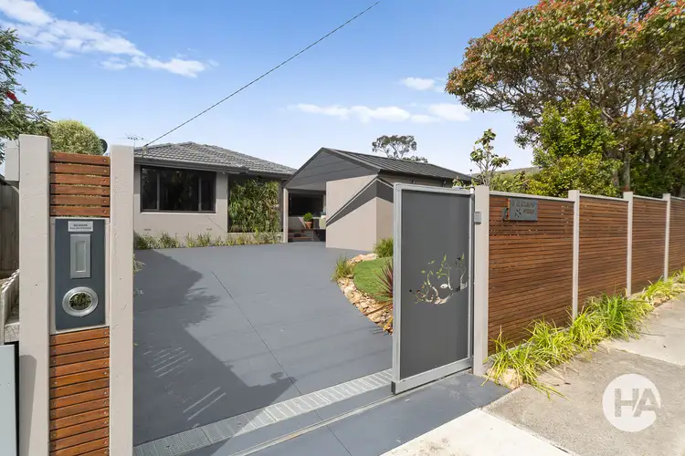 1/11 Raymond Street, Somerville VIC 3912