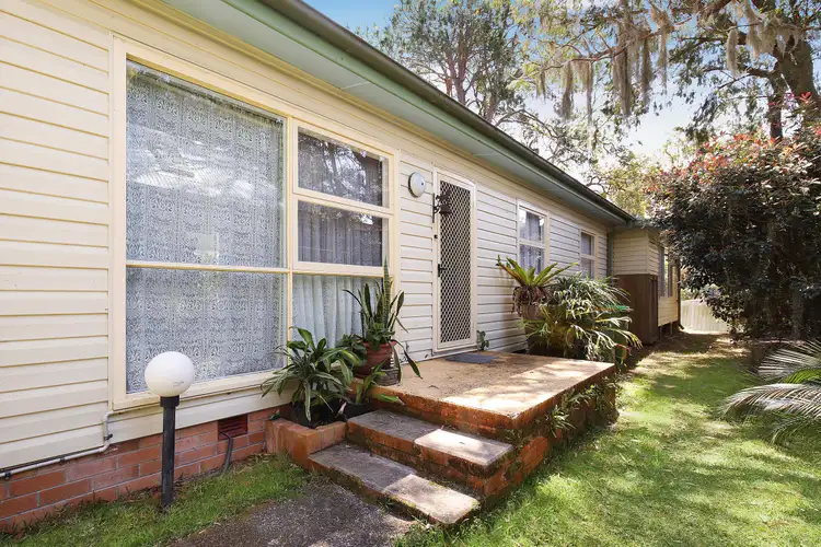 Sixth view of Homely house listing, 2 Emerald Avenue, Pearl Beach NSW 2256
