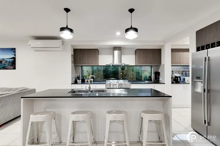 Sixth view of Homely house listing, 28 Nixon Drive, Berwick VIC 3806