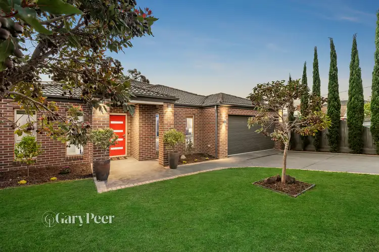 17 Austin Street, Hughesdale VIC 3166