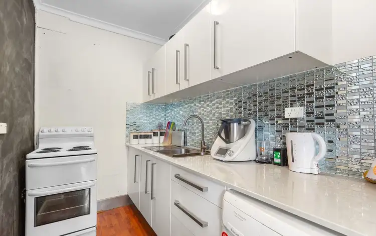 Second view of Homely apartment listing, 5/14 Stevedore Street, Williamstown VIC 3016