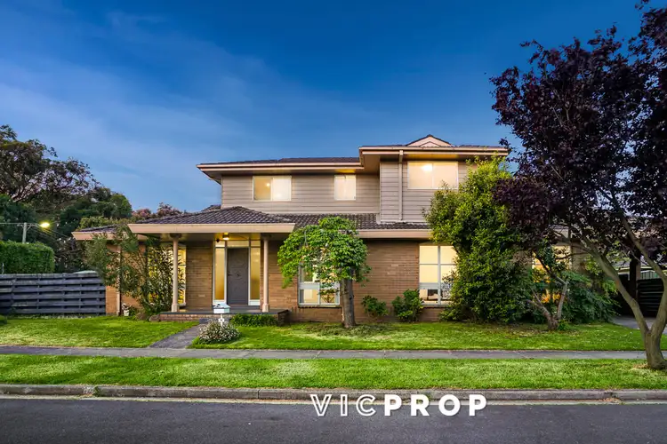 14 Murumba Drive, Oakleigh South VIC 3167