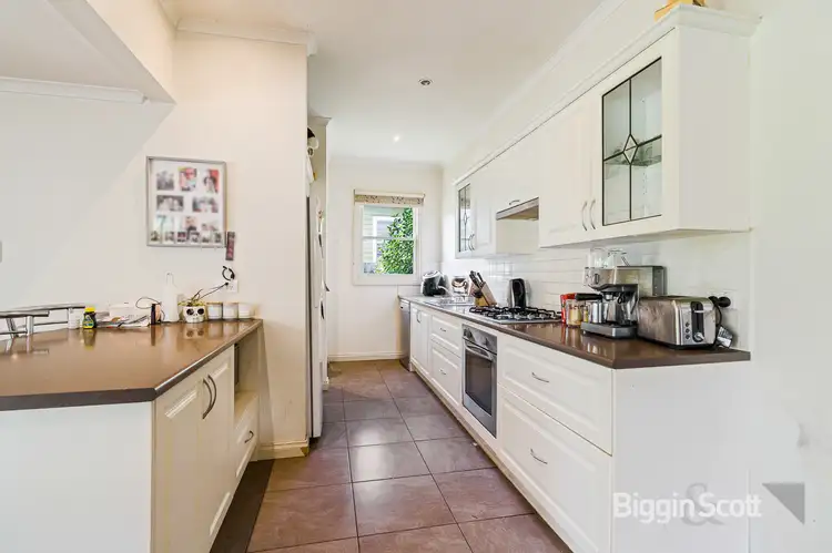 Fourth view of Homely house listing, 5 Lavidge Road, Ashwood VIC 3147
