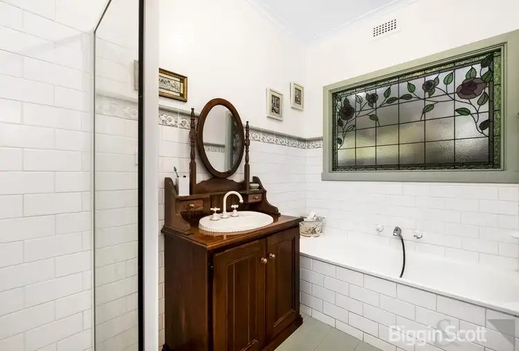 Sixth view of Homely house listing, 5 Lavidge Road, Ashwood VIC 3147