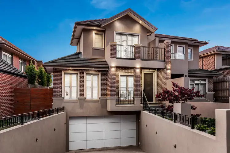 9 Cremean Avenue, Ivanhoe VIC 3079
