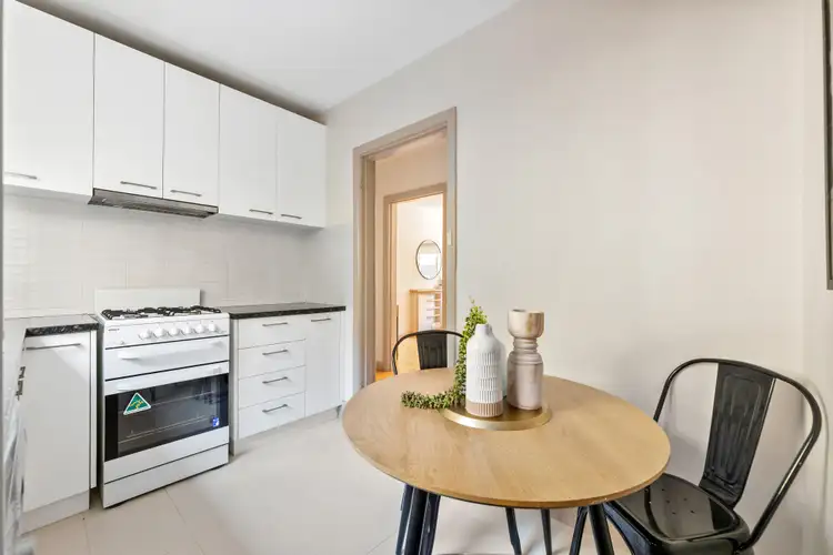 Sixth view of Homely apartment listing, 2/9 Lambeth Place, St Kilda VIC 3182