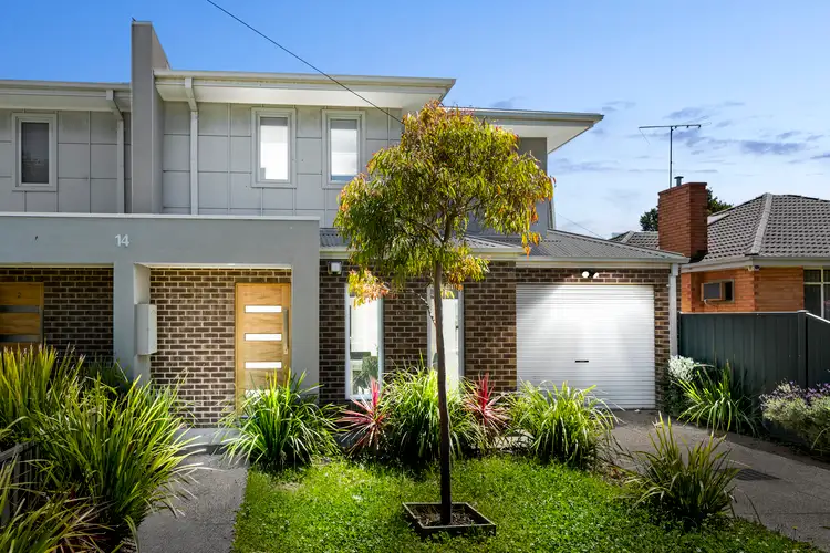 1/14 Almond Avenue, Brooklyn VIC 3012