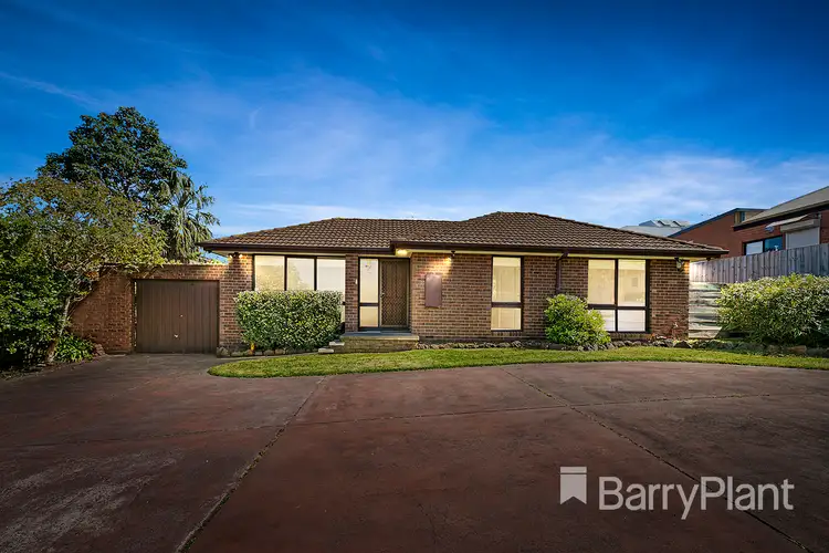 Main view of Homely unit listing, 2/2 Laburnum Street, Parkdale VIC 3195