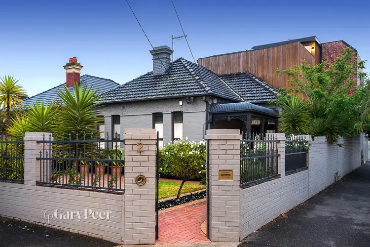 2 Sycamore Grove, St Kilda East VIC 3183