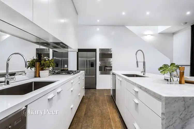 Sixth view of Homely house listing, 2 Sycamore Grove, St Kilda East VIC 3183