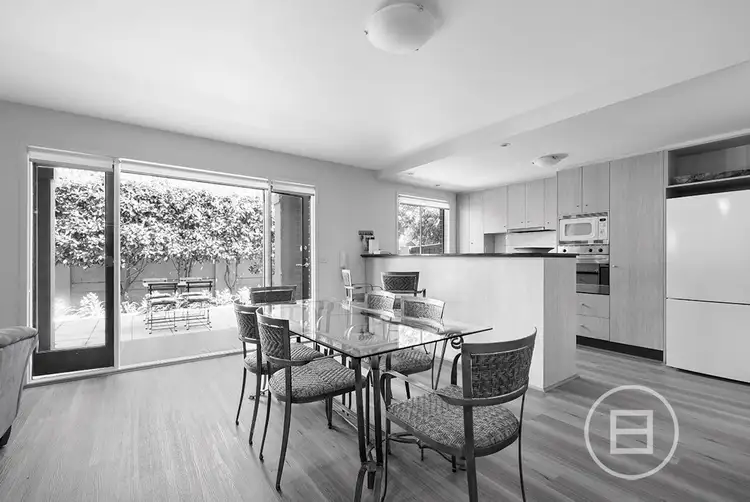 1/219 Dandenong Road, Windsor VIC 3181