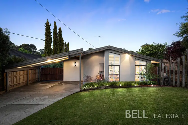23 Larnook Crescent, Mooroolbark VIC 3138