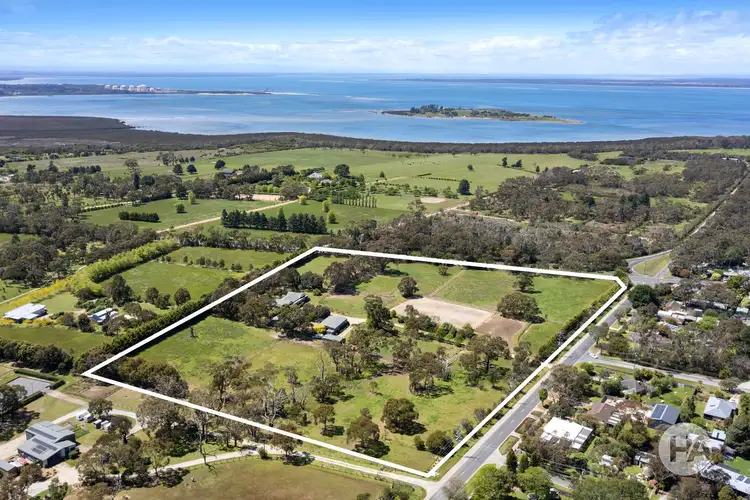 132 Woolleys Road, Bittern VIC 3918