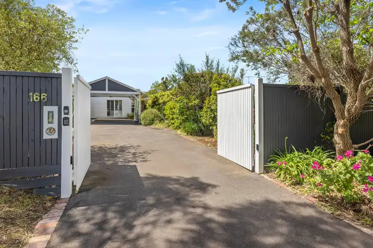 166 Grant Road, Mount Eliza VIC 3930
