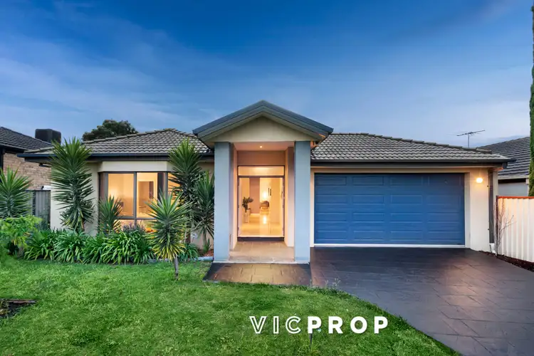 18 Toledo Crescent, Point Cook VIC 3030