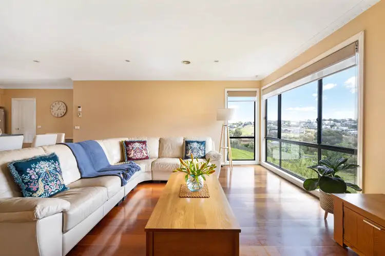 15/70-72 Coghlan Street, Niddrie VIC 3042